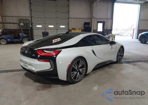 2015 BMW I8 z USA, uszkodzony, nr VIN WBY2Z2C50FV392148